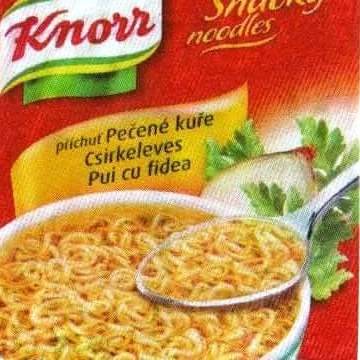 Knorr Snacky Noodles, Prichut Pecene Kure Csirkelves Pui cu fidea ローストチキン味