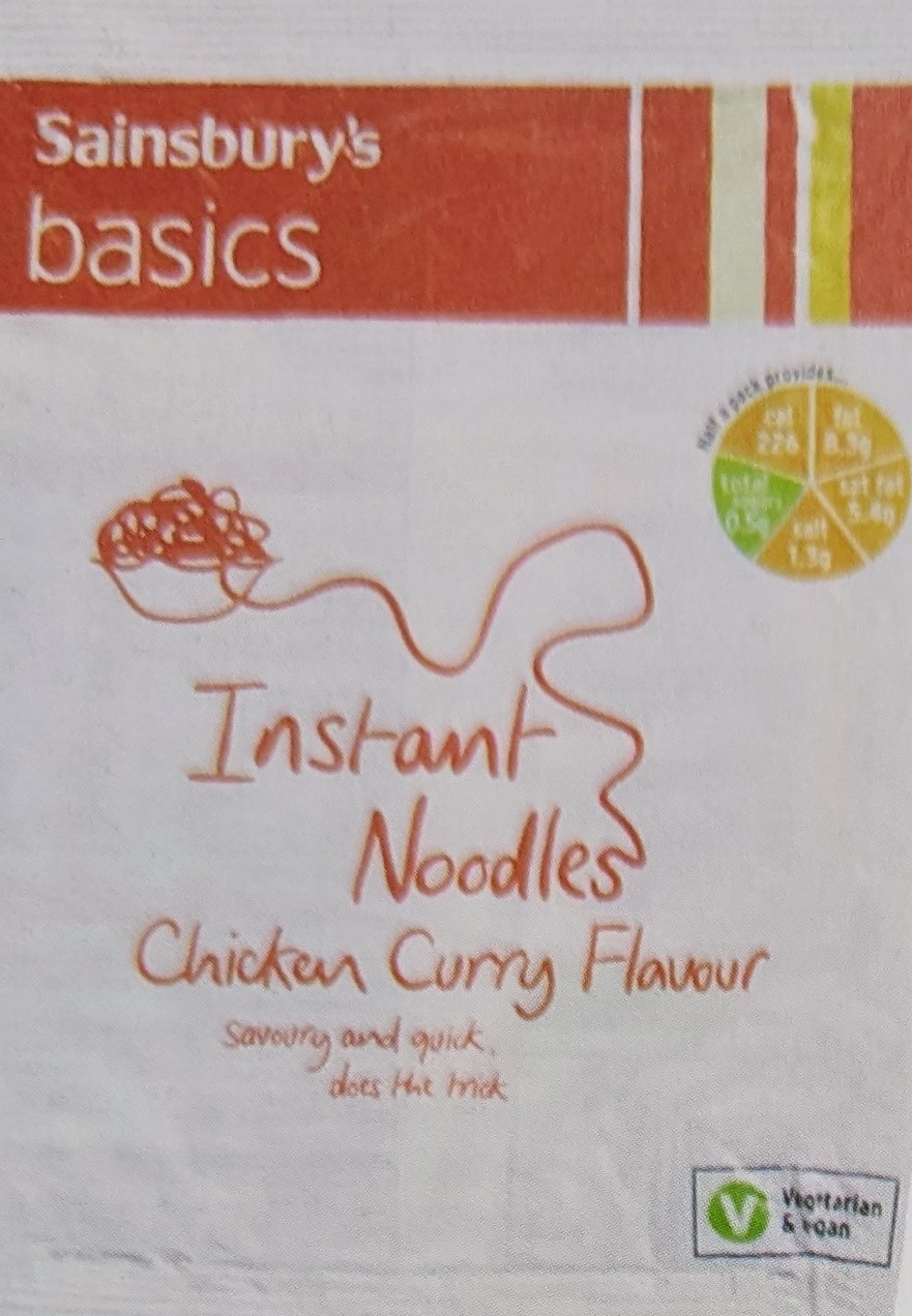 Sainsbury's Basics Instant Noodles / Chicken Curry Flavour